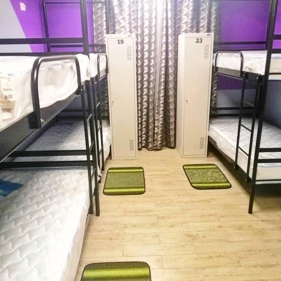 Hostel Meridian Kiev Habitación foto