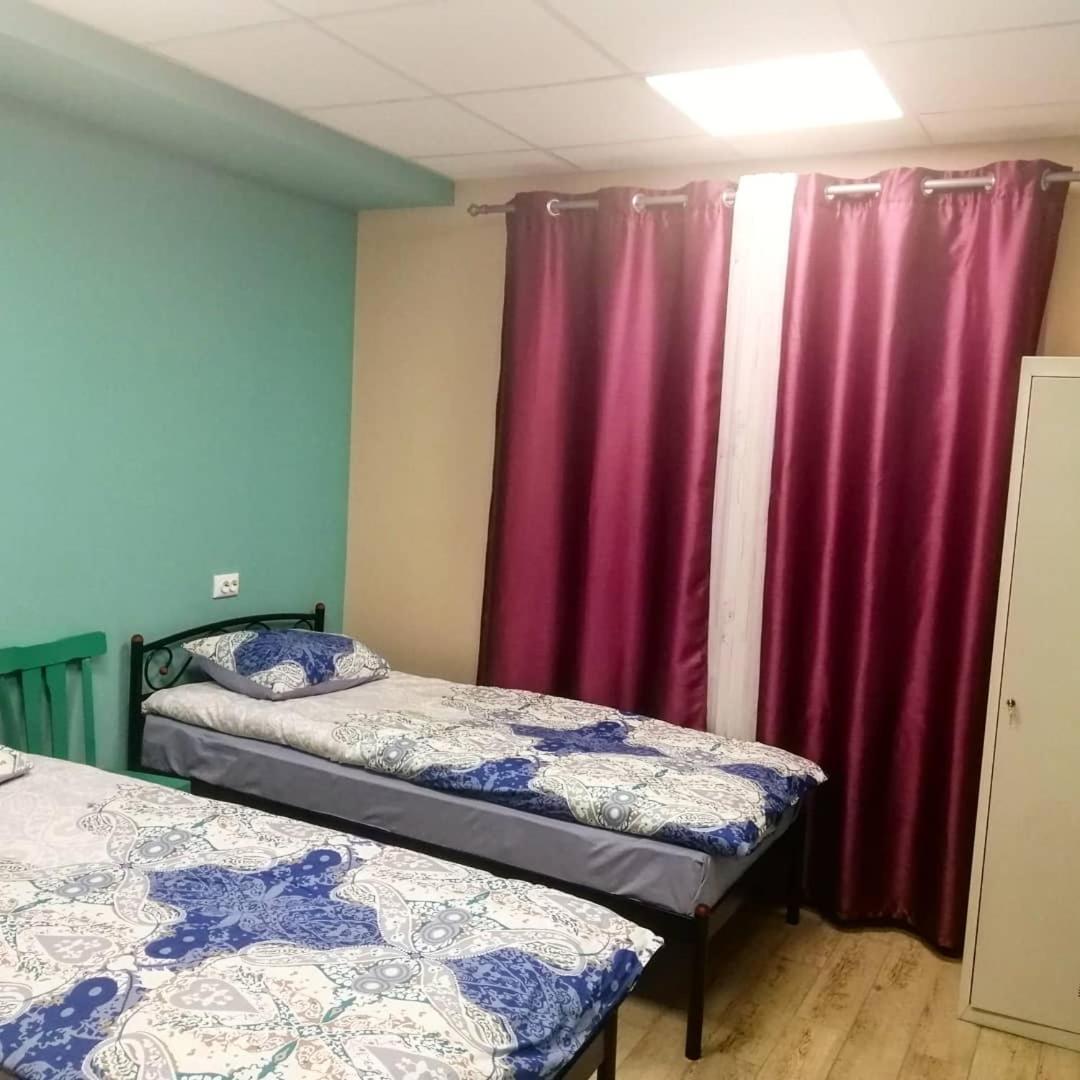 Hostel Meridian Kiev Habitación foto